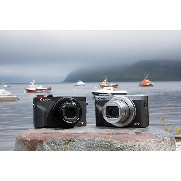 Canon Powershot G7X Mark III black Vlog Kit