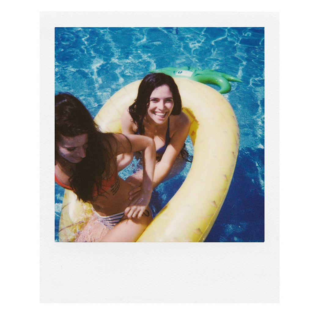 Polaroid Color instant film for 600 x40 film pack