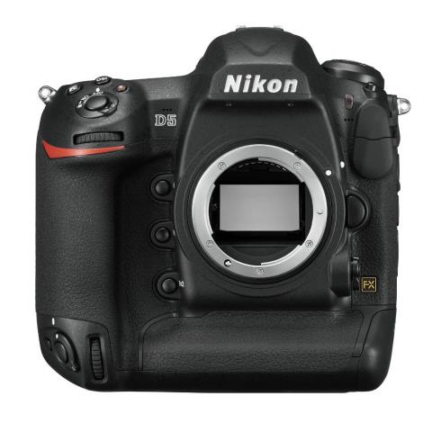Nikon D5 body XQD OUTLET