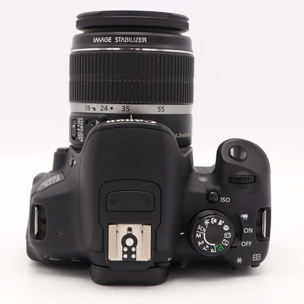 Canon EOS 700D + 18-55mm iS II occasion