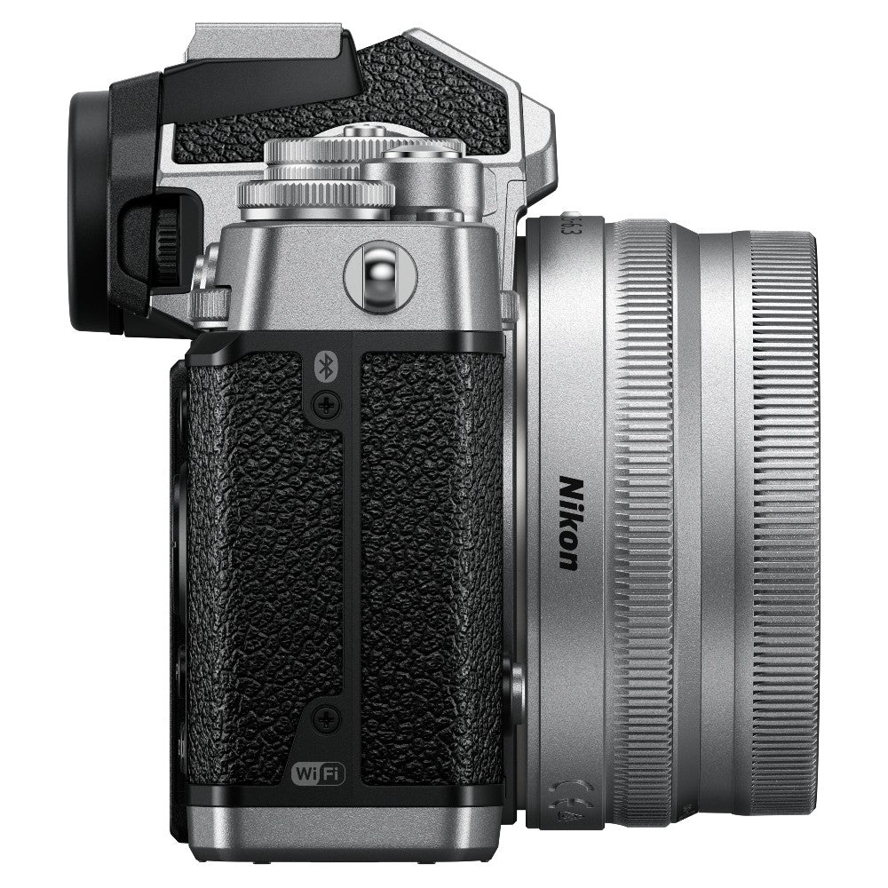 Nikon Z fc + DX 16-50 Silber + DX 50-250