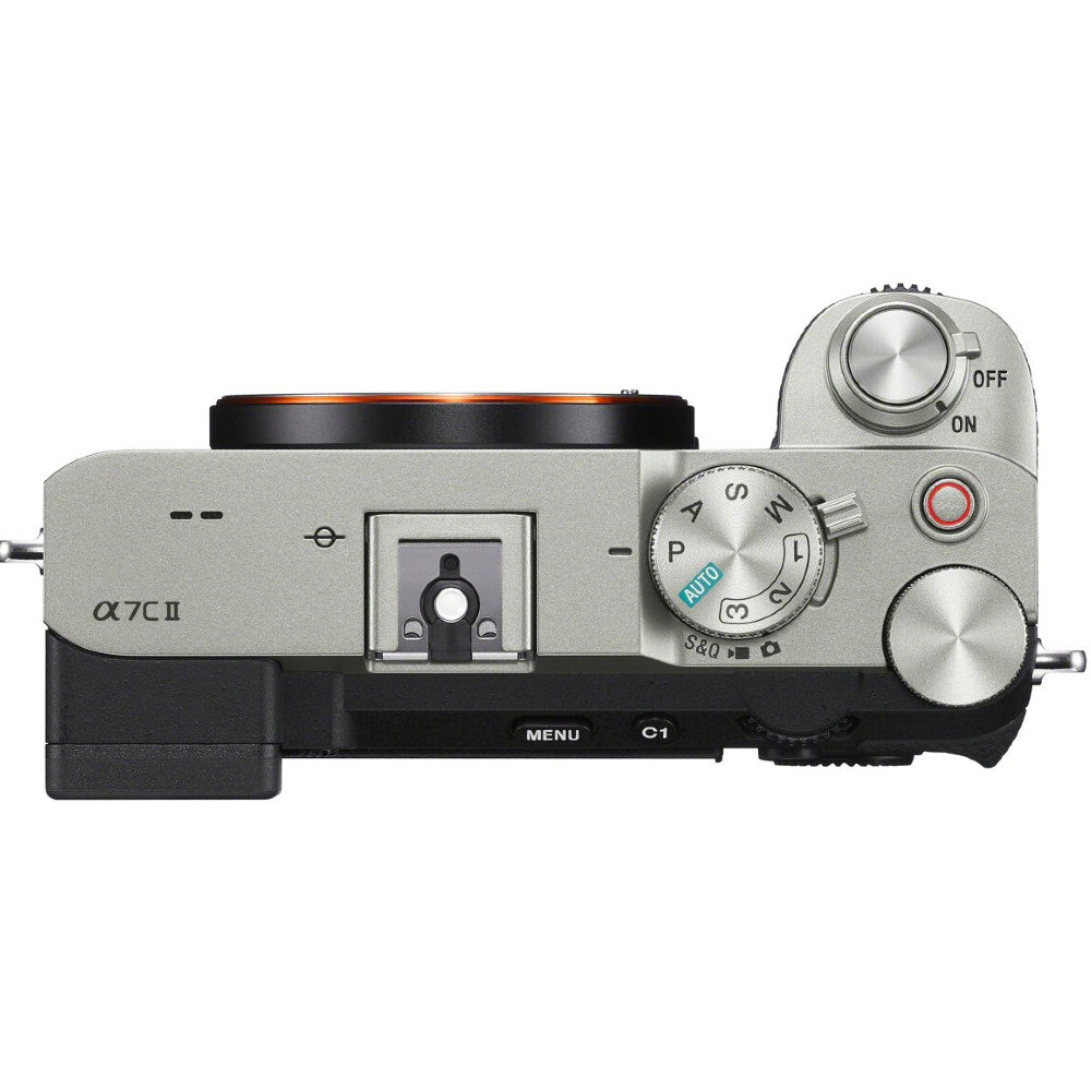 Sony A7C II silver + 20-70mm f/4.0 G