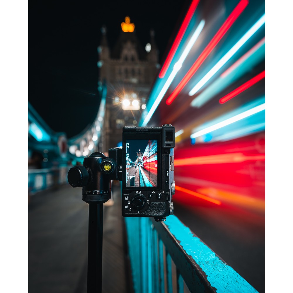 Sony A7C II silver + 20-70mm f/4.0 G