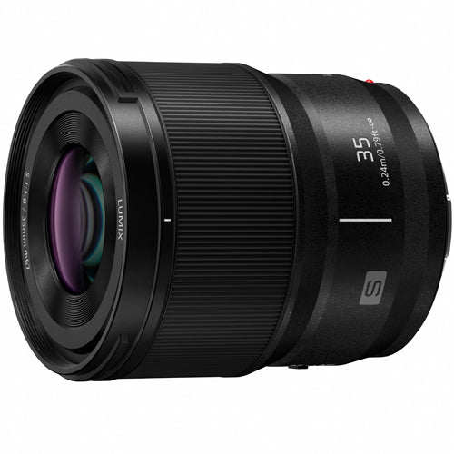 Panasonic Lumix DC-S5 II + Lumix S 20-60mm f/3.5-5.6 + Lumix S 35mm f/1.8
