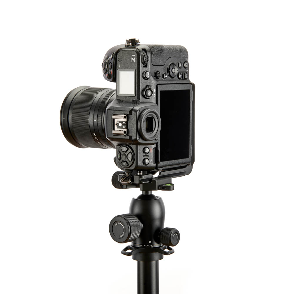 3 Legged Thing ZOOEY QD 110mm Arca L Bracket for Nikon Z8 Black