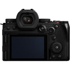 Panasonic Lumix DC-S5 IIX + Sigma 70-200mm f/2.8 DG DN OS Sports L-Mount