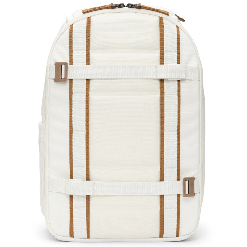 D_b_ Ramverk Backpack 21L Oatmilk