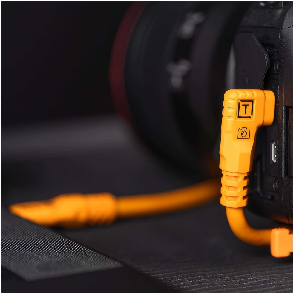 Tether Tools TetherPro Optima 10G USB-C, 15' (4.6m), straight to right orange