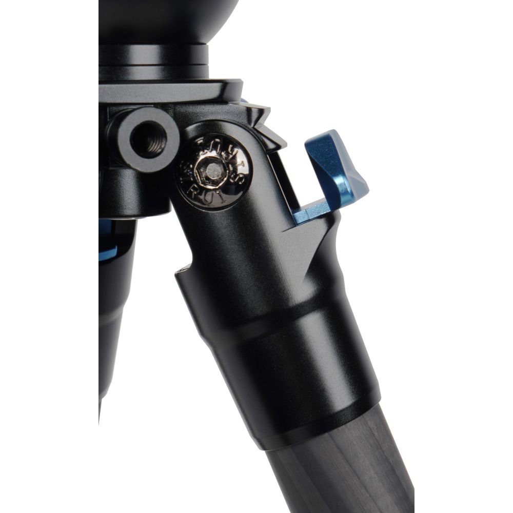 Sirui AM-223L Kompaktes Reisestativ mit Nivellierbasis