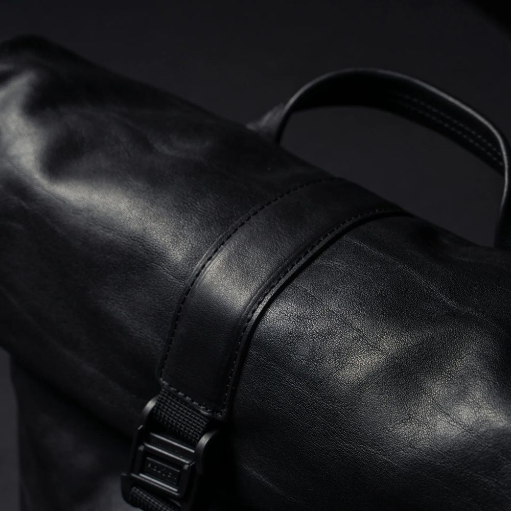Wotancraft Pilot Travel Camera Bag 7L - black leather