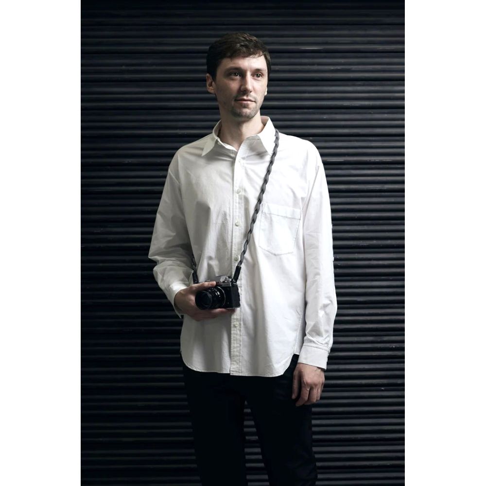 Artisan & Artist ACAM 707 schwarz/weiß