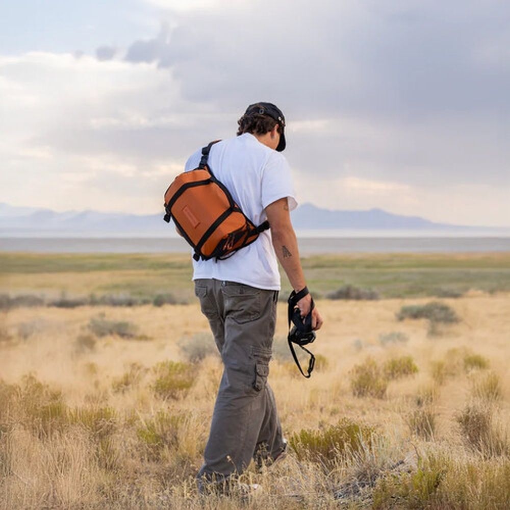 WANDRD ROGUE Sling 9L Sedona Orange V2