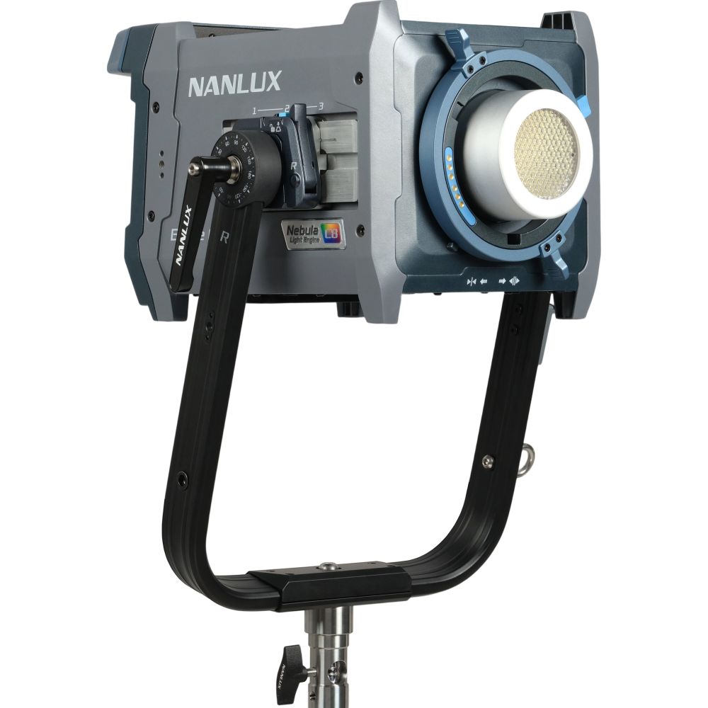 Nanlux Evoke 600C Full Color Nebula 8 Spot Light