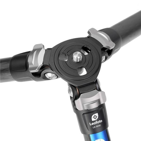 Leofoto Ranger Carbonfaser-Stativ LS-323C mit Videokopf BV-10