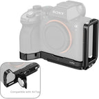 SmallRig 6034 L-förmige Montageplatte mit AirTag-Steckplatz für Sony Alpha 7 V / 7R V / 7 IV