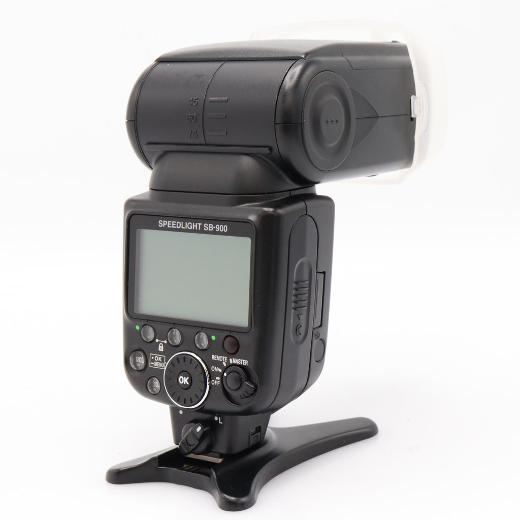Nikon Speedlight SB-900 used