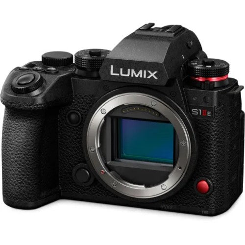 Panasonic Lumix DC-S1 Mark II E + Lumix S 35mm f/1.8