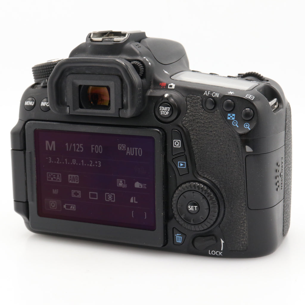 Canon EOS 70D body used