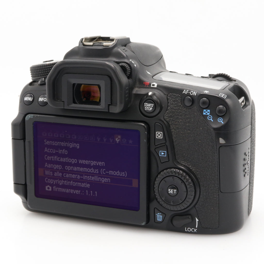 Canon EOS 70D body used