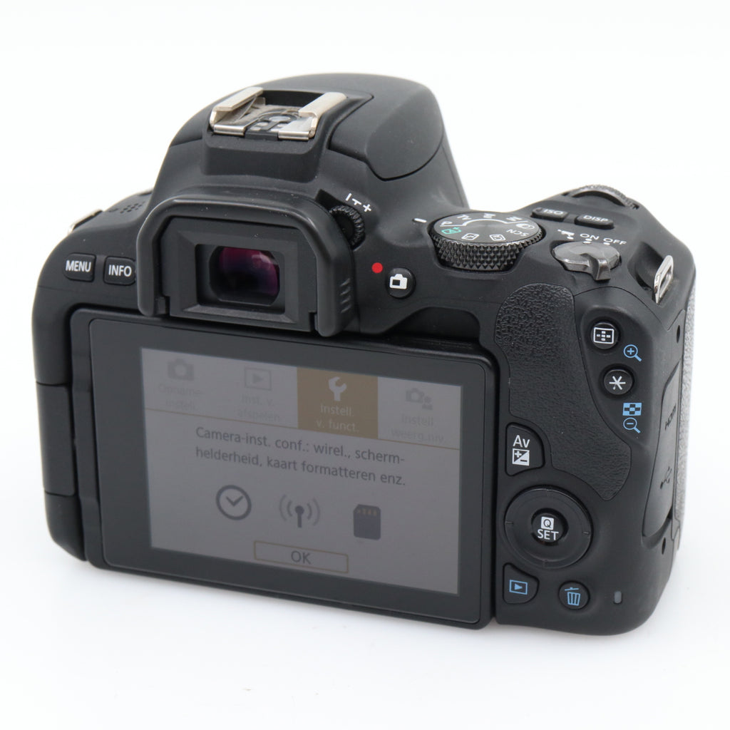 Canon EOS 200D body used