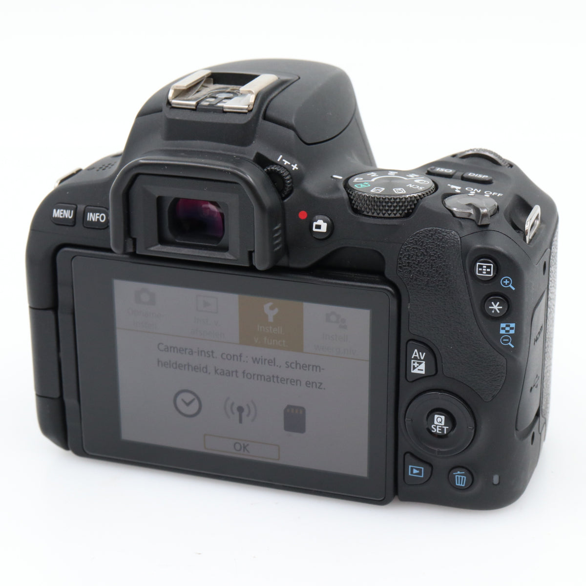 Canon EOS 200D body used