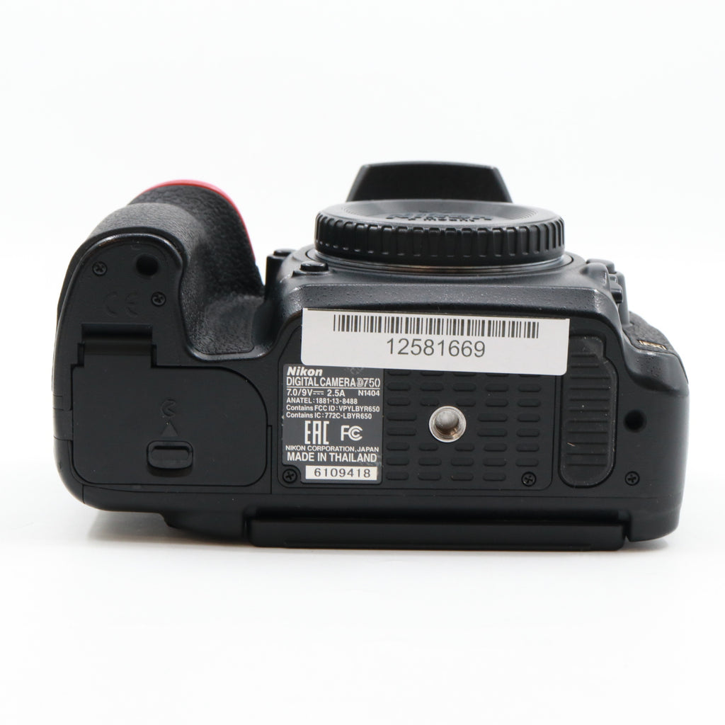 Nikon D750 body used