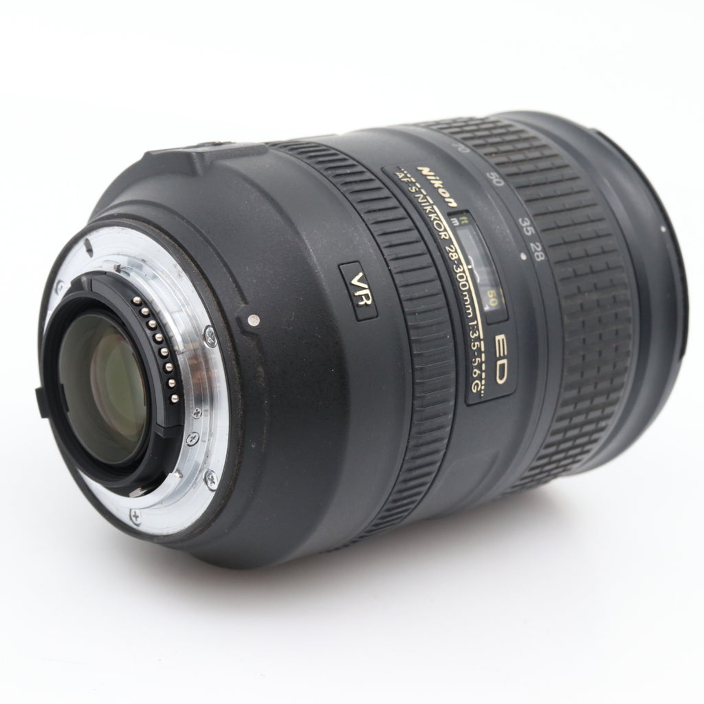 Nikon AF-S 28-300mm F/3.5-5.6G ED VR used