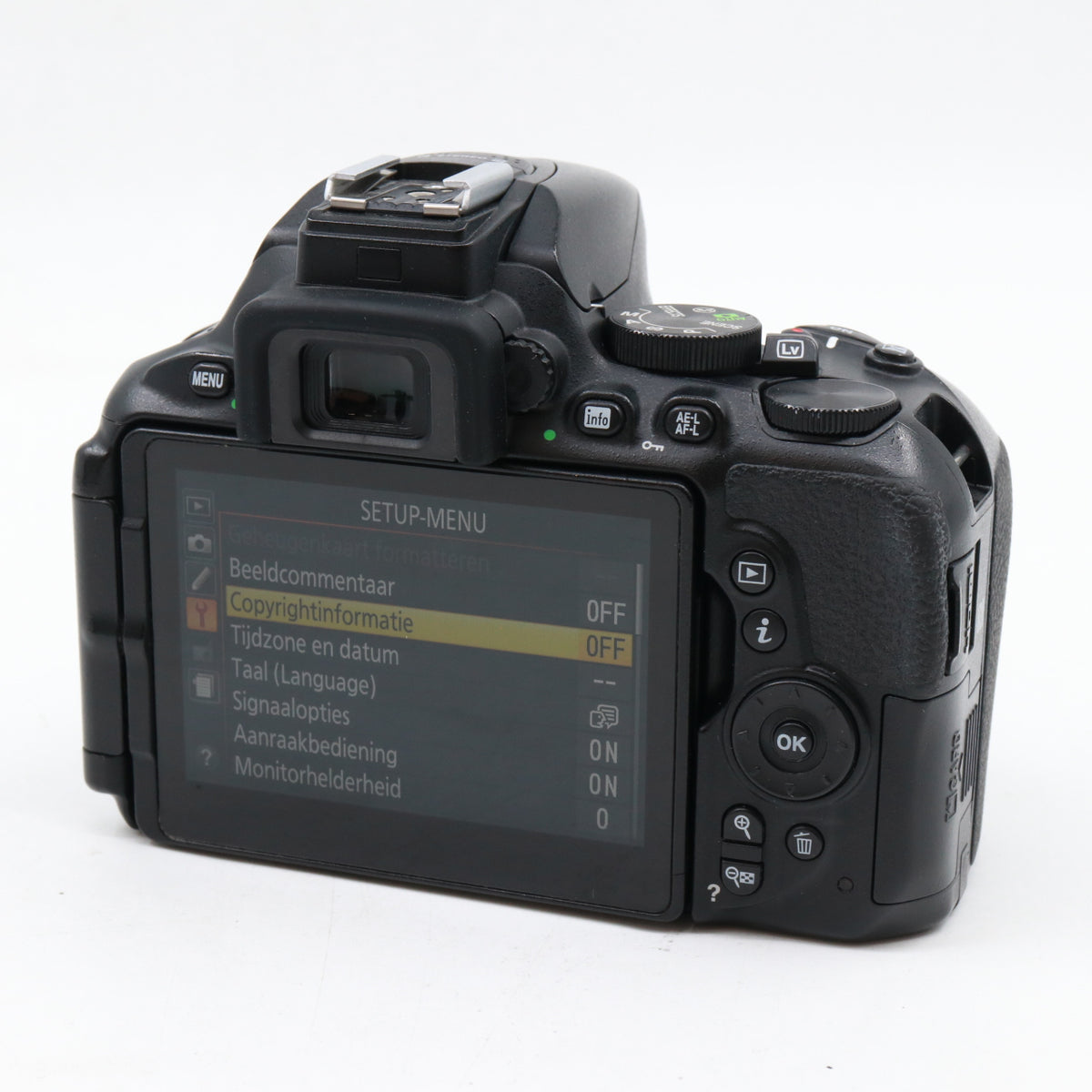 Nikon D5600 Gehäuse gebraucht