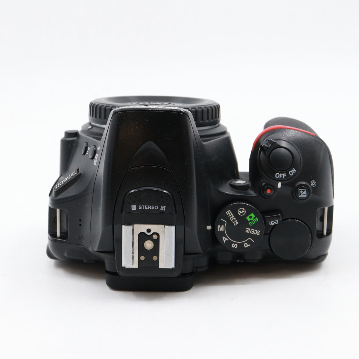 Nikon D5600 Gehäuse gebraucht