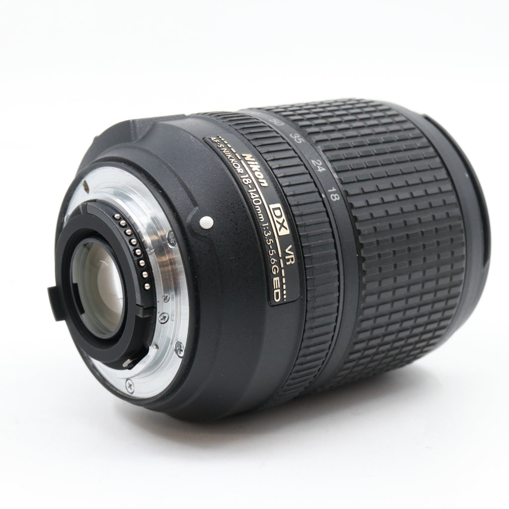 Nikon AF-S 18-140mm f/3.5-5.6G ED VR DX used