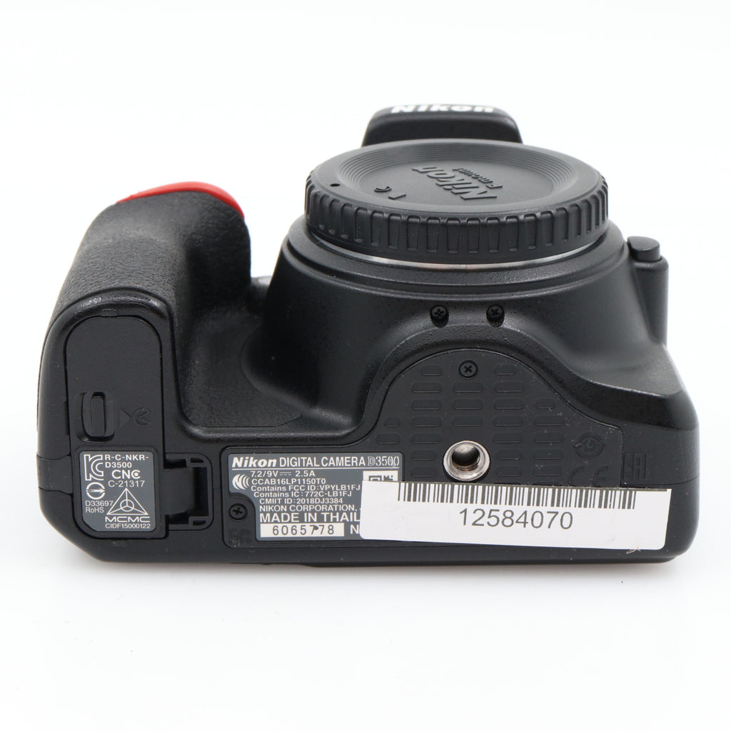 Nikon D3500 Gehäuse gebraucht