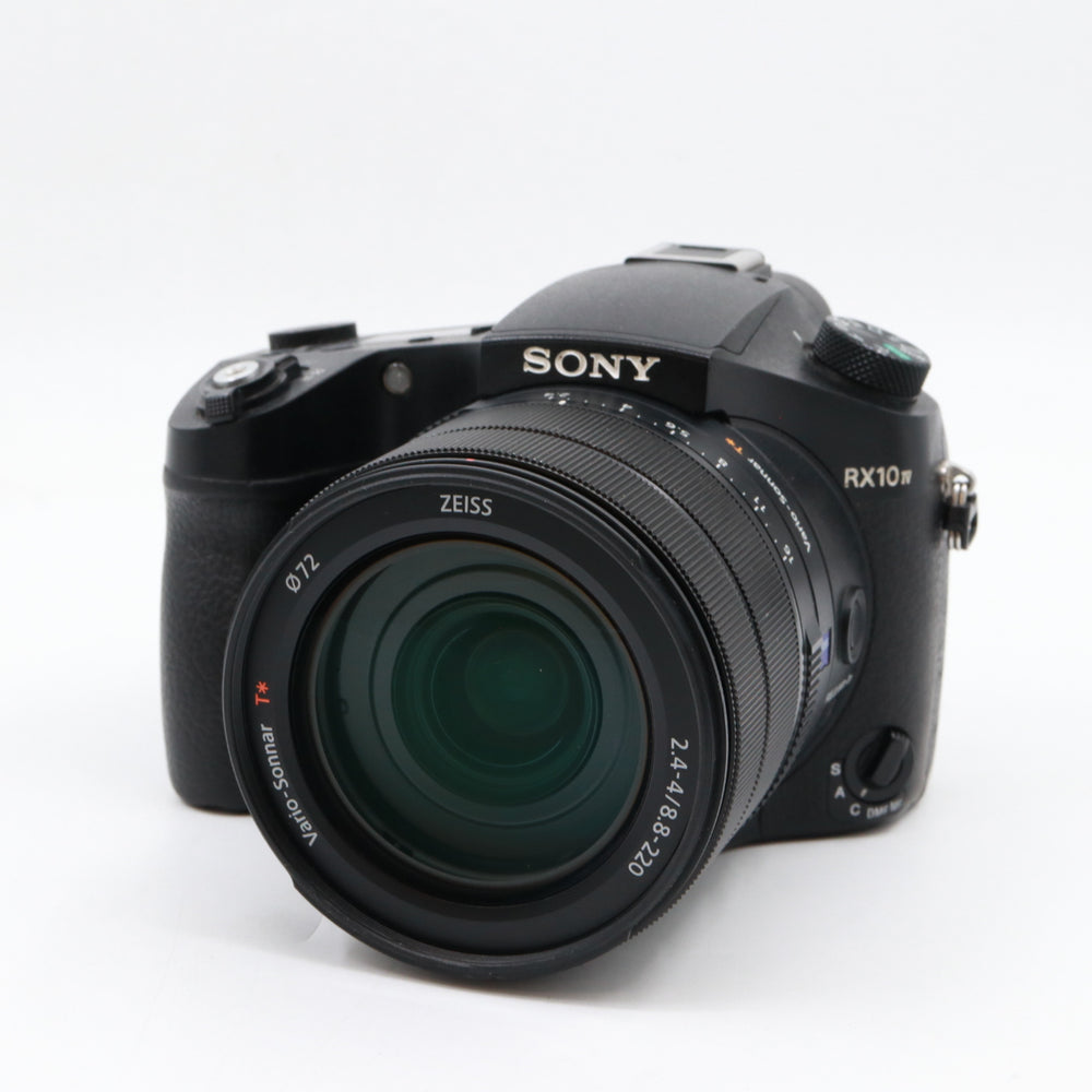 Sony Cybershot DSC-RX10 IV used