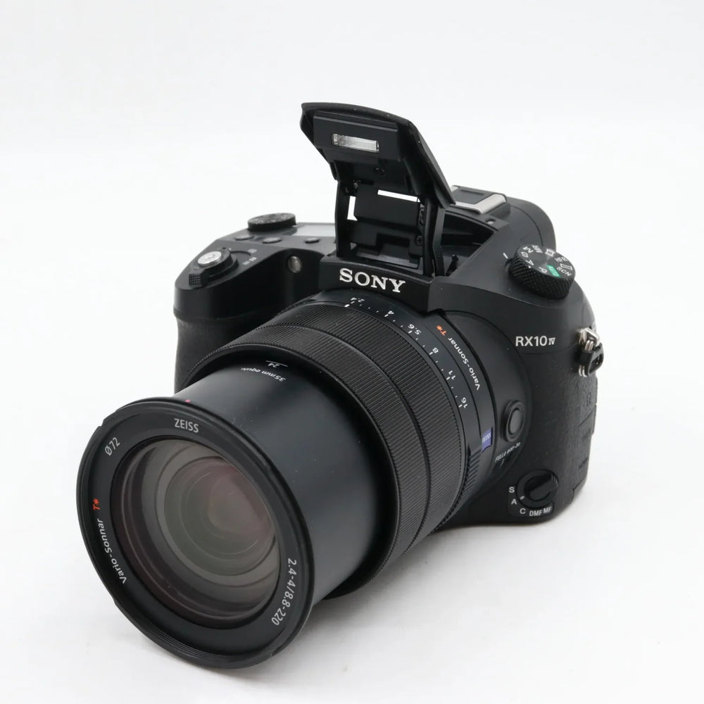 Sony Cybershot DSC-RX10 IV used