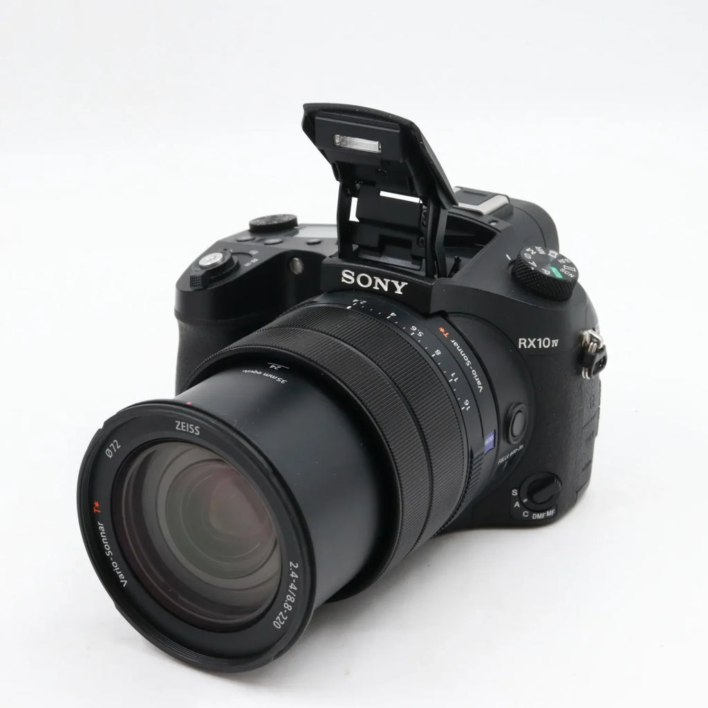 Sony Cybershot DSC-RX10 IV used
