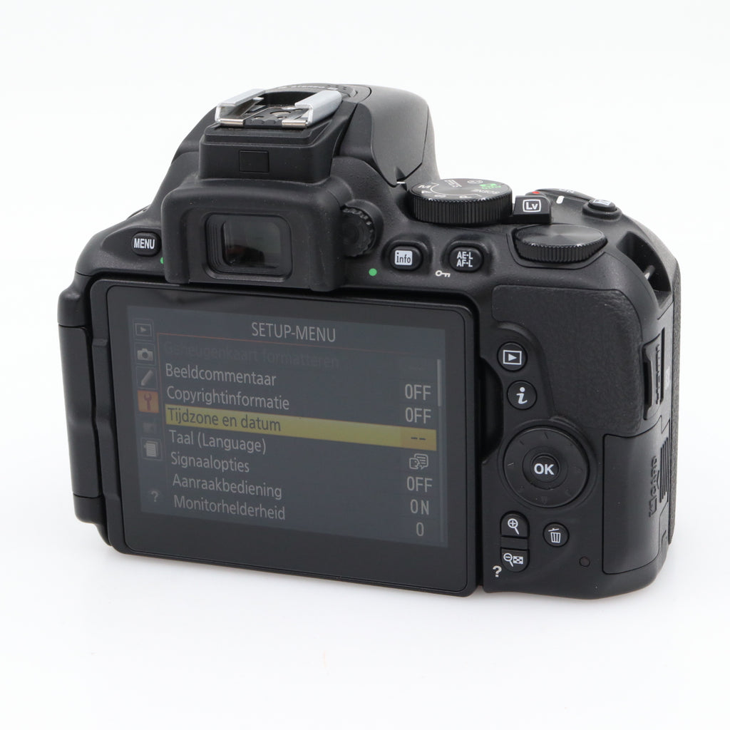 Nikon D5600 Gehäuse gebraucht