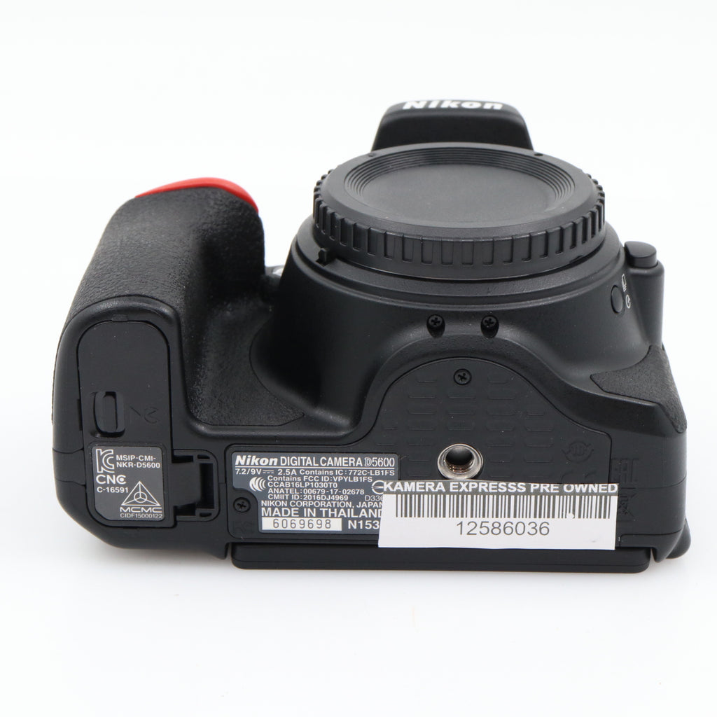 Nikon D5600 Gehäuse gebraucht