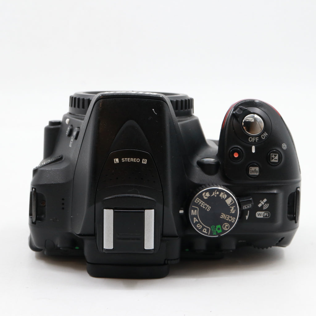 Nikon D5300 Gehäuse gebraucht