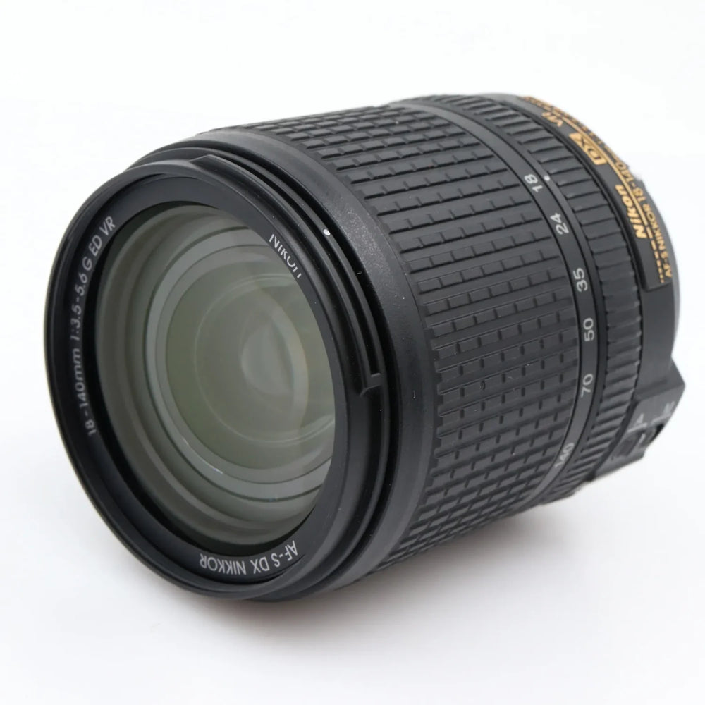 Nikon AF-S 18-140mm f/3.5-5.6G ED VR DX used