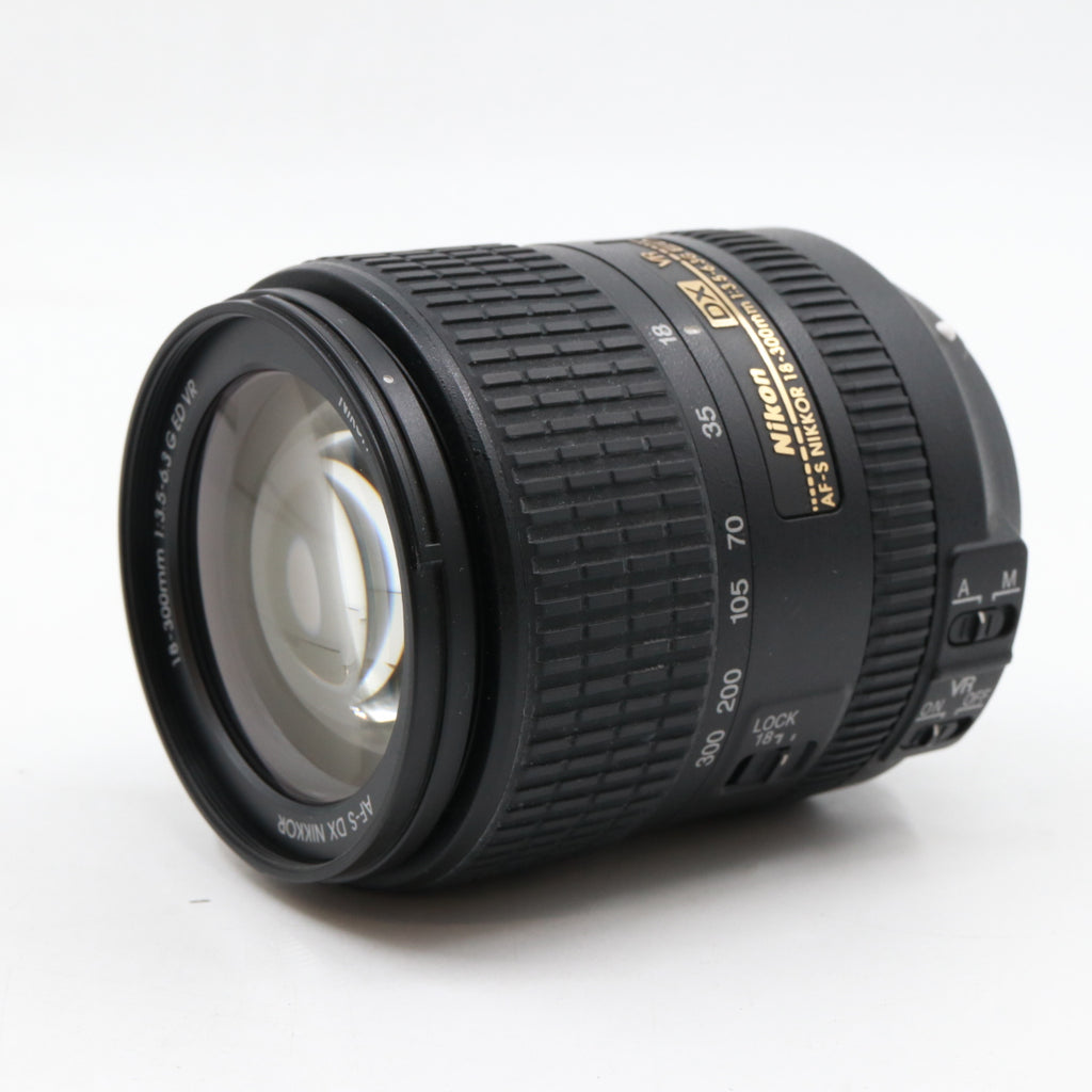 Nikon AF-S 18-300mm f/3.5-5.6G ED VR DX gebraucht