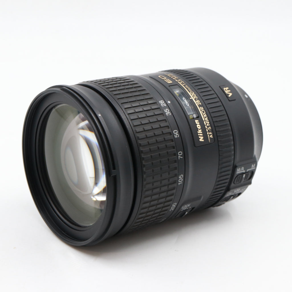 Nikon AF-S 28-300mm f/3.5-5.6G ED VR gebraucht