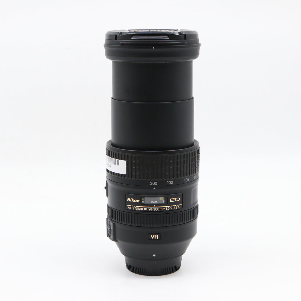 Nikon AF-S 28-300mm f/3.5-5.6G ED VR gebraucht