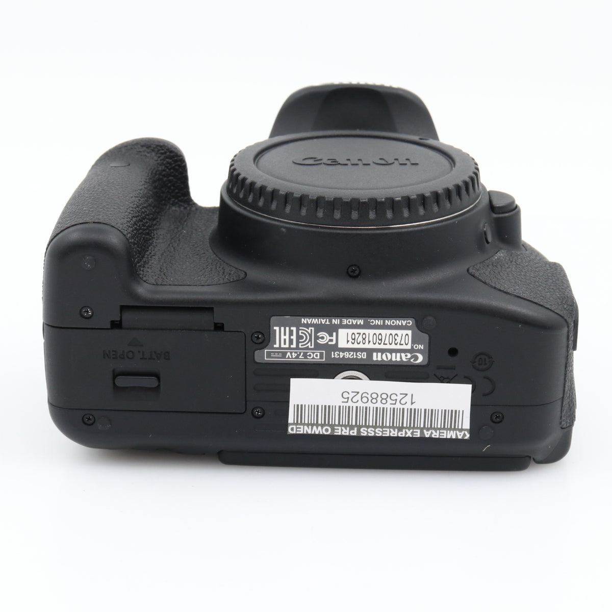 Canon EOS 700D body used