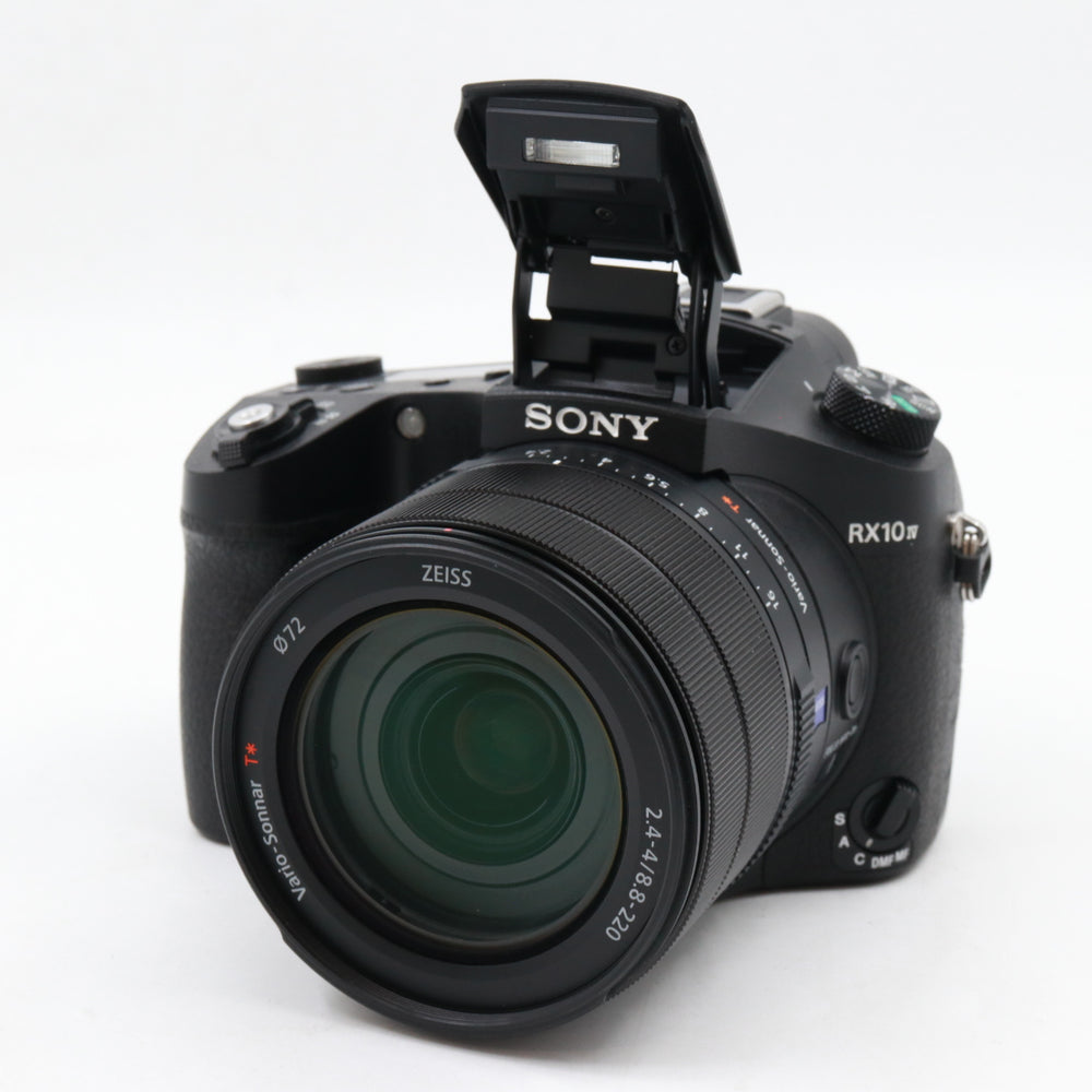 Sony Cybershot DSC-RX10 IV used