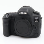 Canon EOS 5D mark IV body used