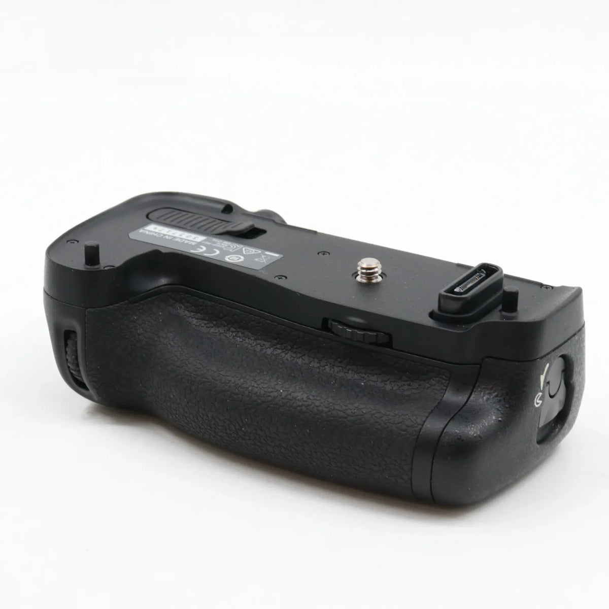 Nikon MB-D16 batterygrip Gebraucht