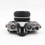 Nikon Z fc + 28mm F/2.8 special edition gebraucht