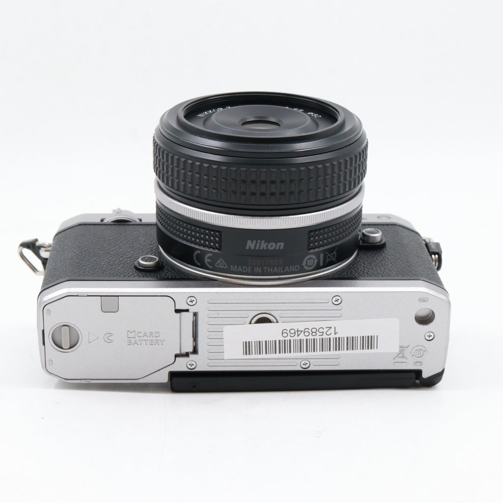 Nikon Z fc + 28mm F/2.8 special edition gebraucht
