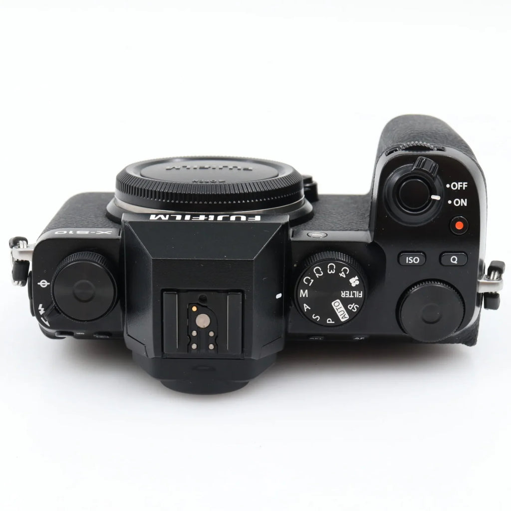 Fujifilm X-S10 body used