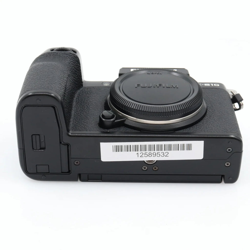 Fujifilm X-S10 body used