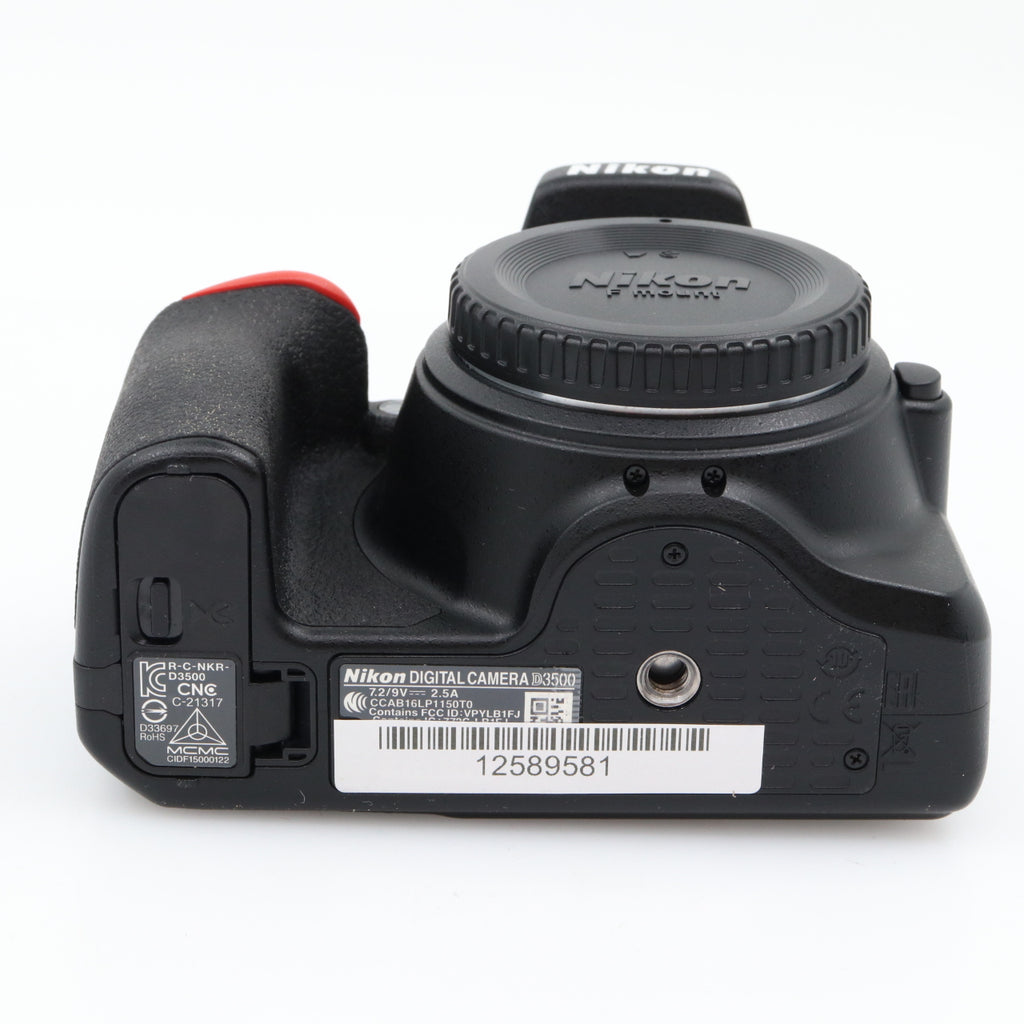 Nikon D3500 Gehäuse gebraucht